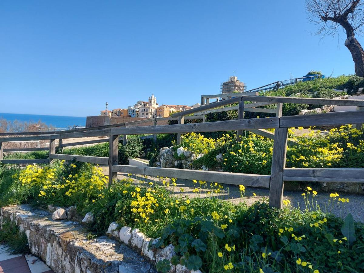 I Tre Marchi Rooms Camera Sabbia Termoli Exterior foto